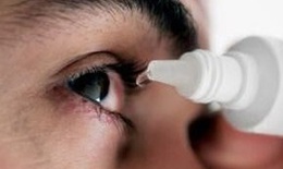 Tự ý dùng thuốc coirticoid nhỏ mắt suốt 3 tháng, nam thiếu niên ở Hải Dương bị mù