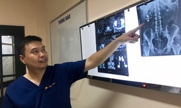 Chuyên gia cảnh báo tự ý chữa sỏi thận bằng đông y: Coi chừng mất tiền và mất cả thận!