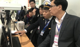 Bộ Y tế kiểm tra công tác phòng chống bệnh dịch viêm phổi cấp do Corona virut mới tại sân bay Nội Bài