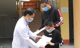 Bệnh nhi 11 tuổi mắc COVID-19 điều trị tại TTYT huyện Thanh Miện, Hải Dương khỏi bệnh
