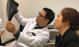 Duỗi thẳng người gù 45 độ với ca mổ “3 trong 1”