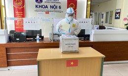 Hơn 2.200 cử tri tại Bệnh viện K bầu cử ĐBQH và HĐND các cấp trong điều kiện an toàn phòng dịch COVID-19