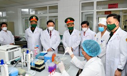 Chủ tịch Quốc hội Vương Đình Huệ: Đẩy nhanh tiến độ thử nghiệm vắc xin COVID-19 Nano Covax để có thể sớm sản xuất trong nước