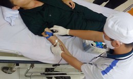 Bệnh viện Cam Ranh: Nhân viên y tế hiến máu cứu sản phụ