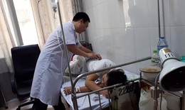 Khỏi trĩ nhờ khâu triệt mạch và dùng thuốc