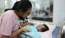 Bé 2 tháng tuổi ho kéo dài vì bệnh lý lần đầu tiên phát hiện tại Việt Nam