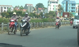 Tăng nguy cơ mất trí khi sống gần đường quốc lộ