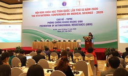 Không ở đâu mua thuốc kháng sinh dễ như Việt Nam