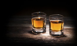 Lạm dụng rượu làm tăng nguy cơ bệnh tim
