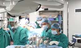 Phẫu thuật thành công trẻ mắc bệnh Ebstein kết hợp với thông liên thất hiếm gặp