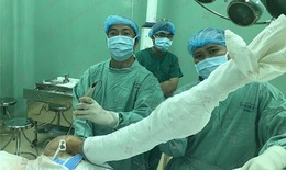Võ sĩ trật khớp vai tái hồi được phẫu thuật nội soi khâu sụn viền thành công