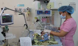 Nuôi dưỡng thành công trẻ sinh non, mắc bệnh lý tim bẩm sinh nặng