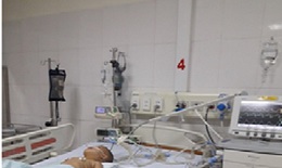 Cấp cứu thành công bệnh nhi 17 tháng tuổi hóc dị vật đường thở tím tái nguy kịch