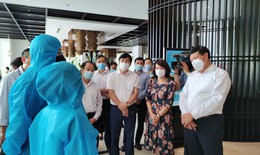 Thứ trưởng Bộ Y tế kiểm tra địa điểm tham gia thí điểm cách ly 7 ngày với người nhập cảnh tại Quảng Ninh
