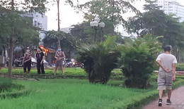 Chiều 8/7, sau 18h người dân Hà Nội vẫn ra đường thể dục
