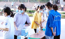 Tr&#234;n 90% học sinh THPT ở Bắc Giang đ&#227; ti&#234;m vaccine ph&#242;ng COVID-19