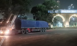 Xe cơi thùng 'có ngọn' hoạt động rầm rộ ở Hà Nam về đêm