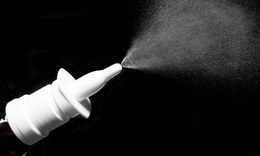 Ph&#225;t triển thuốc xịt mũi ngăn ngừa sa s&#250;t tr&#237; tuệ