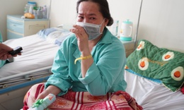 Nữ bệnh nhân ung thư bật khóc khi bất ngờ nhận được quà 20/10