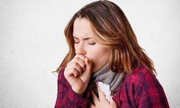 Thời tiết hanh kh&#244; cảnh gi&#225;c với ho khan, khi n&#224;o cần kh&#225;m b&#225;c sĩ?