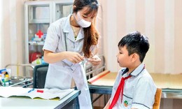 Bộ GD&amp;ĐT sẽ kiện to&#224;n v&#224; n&#226;ng cao năng lực hệ thống y tế trường học