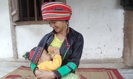 Những lợi &#237;ch khi nu&#244;i con ho&#224;n to&#224;n bằng sữa mẹ