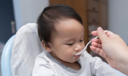 D&#249; ăn uống đầy đủ nhưng trẻ vẫn c&#243; nguy cơ thiếu kẽm, sắt!