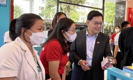 Phó Thủ tướng Singapore thăm cửa hàng WIN của Tập đoàn Masan