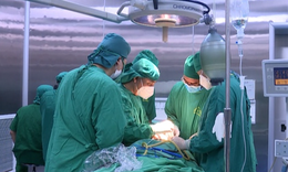 Ghép xương sụn sườn tự thân cho nam thanh niên bị gãy lồi cầu cao xương hàm dưới