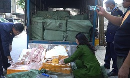 Chặn gần 1,3 tấn nội tạng đang phân hủy chuẩn bị đưa ra thị trường