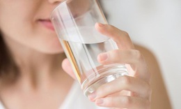 4 l&#253; do bạn n&#234;n bổ sung nước đầy đủ v&#224;o m&#249;a đ&#244;ng để tốt cho sức khỏe
