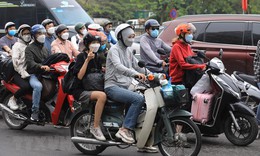 Hết kỳ nghỉ lễ, người dân tấp nập trở lại Thủ đô