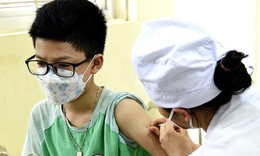 Sáng 17/4: Hà Nội đồng loạt tiêm vaccine cho trẻ từ 5 - dưới 12 tuổi; Hậu COVID-19, người đàn ông phát hiện ngừng thở khi ngủ