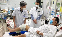 Chườm nóng, bôi mật gấu, đắp thuốc nam... do chấn thương thể thao, nhiều người nhận 'quả đắng'