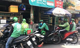 'Siết' tiền tài xế và quán ăn, app giao hàng ăn dày cả 2 bên