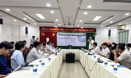 Thầy thuốc khu vực ĐBSCL học phẫu thuật cột sống x&#226;m lấn tối thiểu 