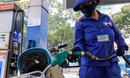 Chính phủ quyết giảm 10% thuế nhập khẩu ưu đãi đối với xăng