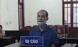 Bơm máu bị nhiễm HIV vào cơ thể vợ cũ vì 'nặng tình'