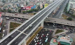 H&#224; Nội th&#244;ng xe đường V&#224;nh đai 2 tr&#234;n cao đoạn Cầu Vĩnh Tuy – Ng&#227; Tư Sở