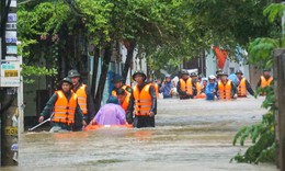 Lũ lụt miền Trung: 7 rủi ro sức khỏe thường gặp v&#224; c&#225;ch xử tr&#237;