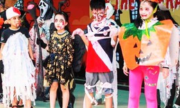 C&#243; n&#234;n tổ chức Halloween trong trường học?