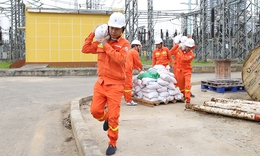 Chủ động c&#225;c phương &#225;n để giữ vững an ninh truyền tải điện trước diễn biến bất thường của mưa lũ, sạt lở đất