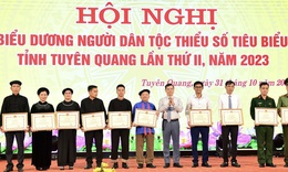 Tuy&#234;n Quang biểu dương người d&#226;n tộc thiểu số ti&#234;u biểu