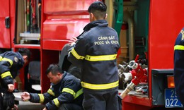 Thắp hương thờ c&#250;ng l&#224; một trong nhiều nguy&#234;n nh&#226;n dẫn đến ch&#225;y chợ