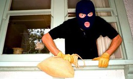 C&#244;ng an chỉ c&#225;ch ph&#242;ng chống trộm đột nhập v&#224;o nh&#224; dịp cuối năm, gi&#225;p Tết