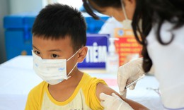 S&#225;ng 24/2: Xuất hiện trở lại bệnh nh&#226;n COVID-19 phải thở m&#225;y; th&#244;ng tin mới nhất về ti&#234;m vaccine
