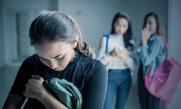 Áp lực đồng trang lứa: Người trẻ vượt qua như thế nào?