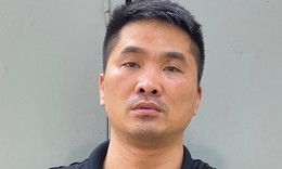 Bắt thủ phạm chọc thủng lốp hàng loạt ô tô khi đỗ trên vỉa hè khu Linh Đàm