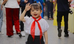 &quot;Trẩy hội&quot; Phố S&#225;ch H&#224; Nội nh&#226;n Ng&#224;y S&#225;ch v&#224; Văn h&#243;a đọc Việt Nam