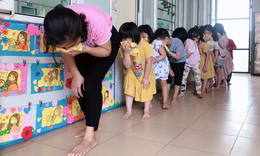 Kỹ năng thoát hiểm cần dạy cho trẻ khi có cháy để giảm thương vong